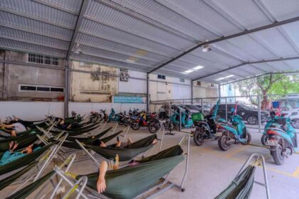 Sang nhượng quán cà phê kết hợp trạm sạc xe điện